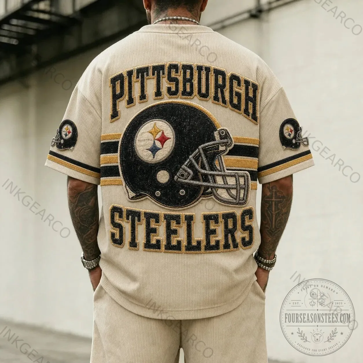 Pittsburgh Steelers Football Helmet Oversized Rugby T-Shirt